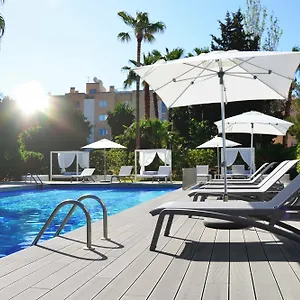 apartamentos-tivoli-playa-den-bossa-ibiza.ibizaislandhotels.net/